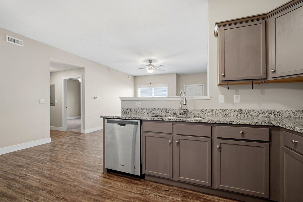 1031 Ekstam - Photo 4 of 11