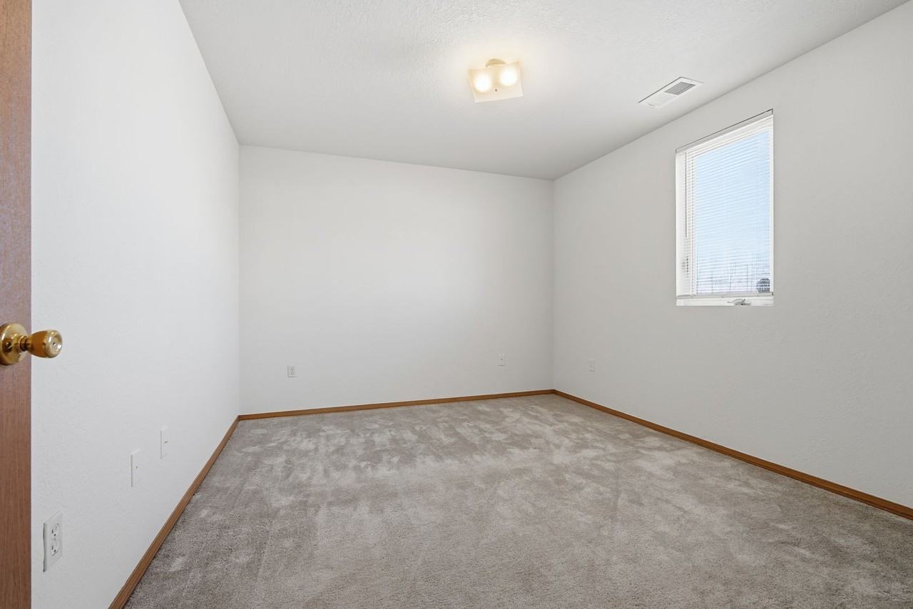 Main & Veterans Crossing - Photo 7 of 11