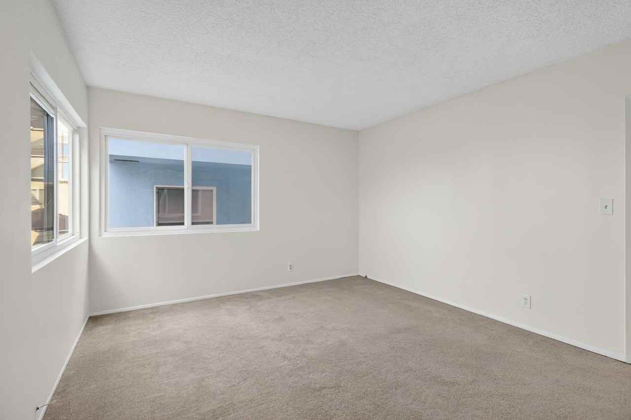 117 Moonstone St - Photo 3 of 41