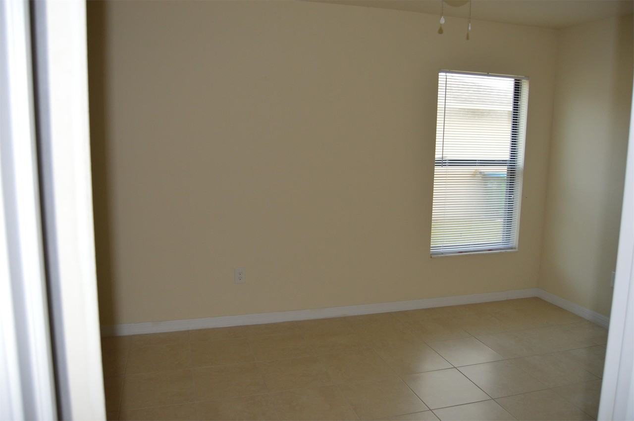 3408 Santa Barbara Boulevard - Photo 4 of 20