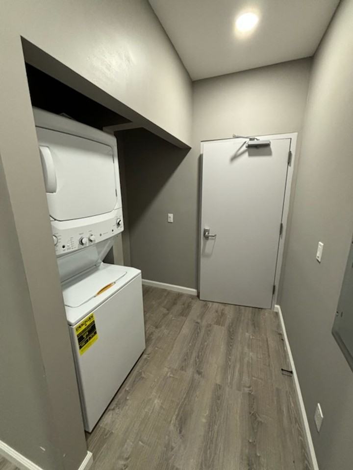 Fantastic location in Downtown New Haven! Studio, 1 bed and 4 Bedroom - Photo 2 of 23