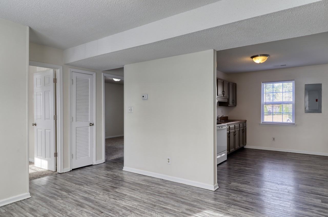 2322 Indian Drive - Photo 7 of 21