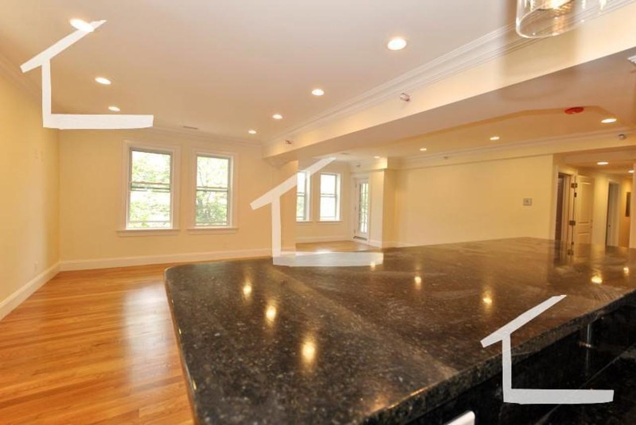 77 Browne St - Photo 4 of 9