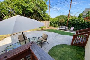 featured image of 5032 Rockford Dr