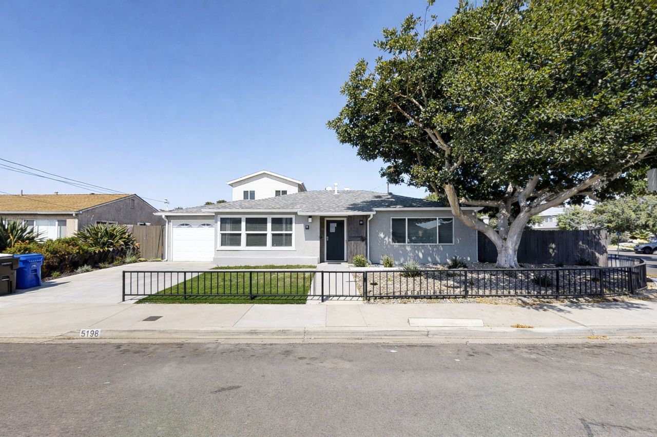 5126 Tipton St - Photo 2 of 23