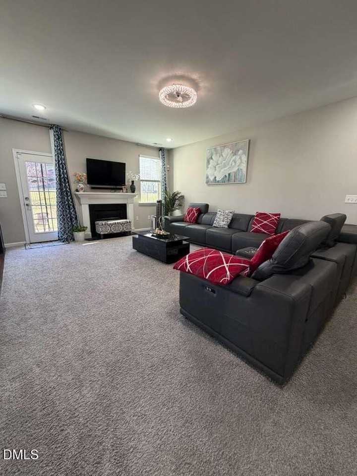 2961 Historic Cir - Photo 6 of 31