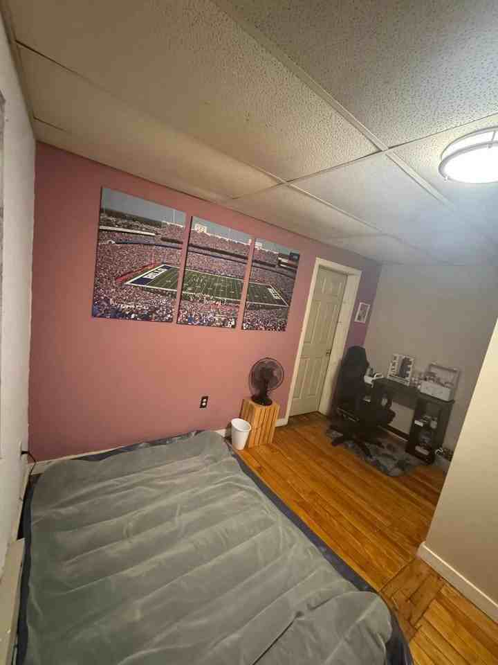 217 N Main St - Photo 4 of 6