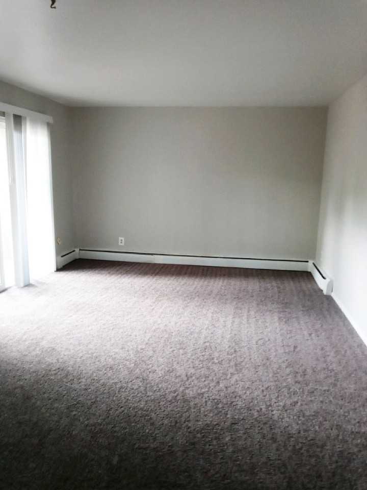 Clifton Woods - Photo 2 of 9