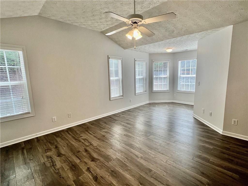 324 White Oak Way - Photo 6 of 13