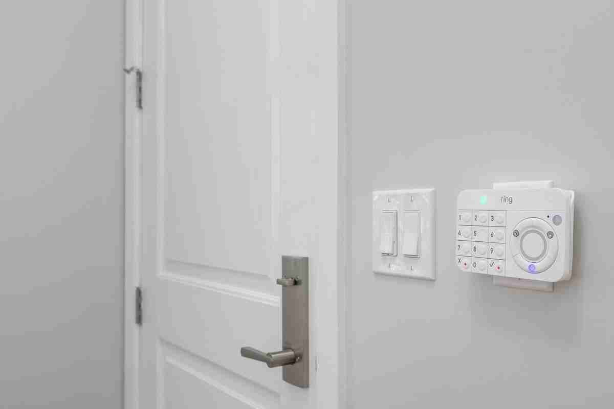 7849 7851 Airlane Ave - Photo 2 of 19