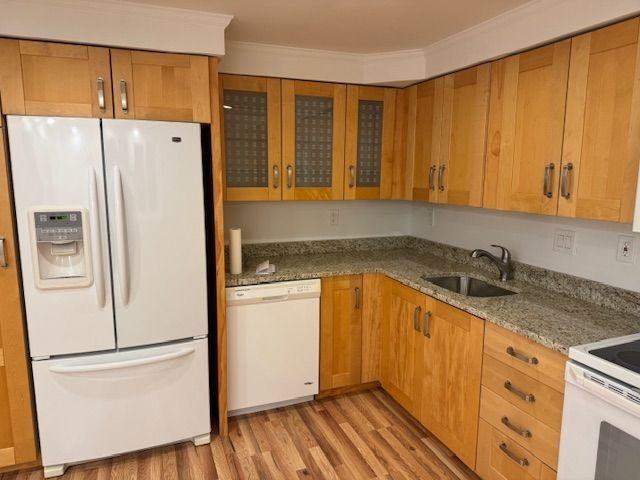 10522 Cambridge Ct - Photo 3 of 4