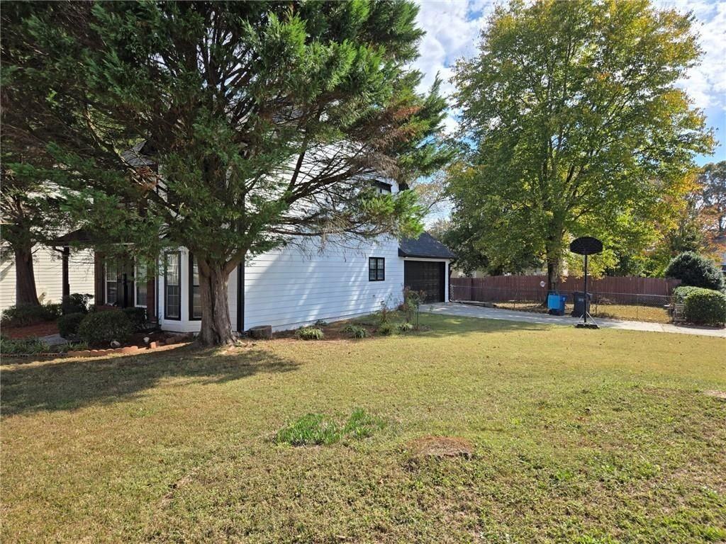 3243 Oak Vista Way - Photo 3 of 50