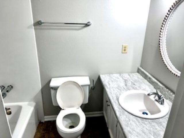 13658 Chalmette Ave - Photo 3 of 4