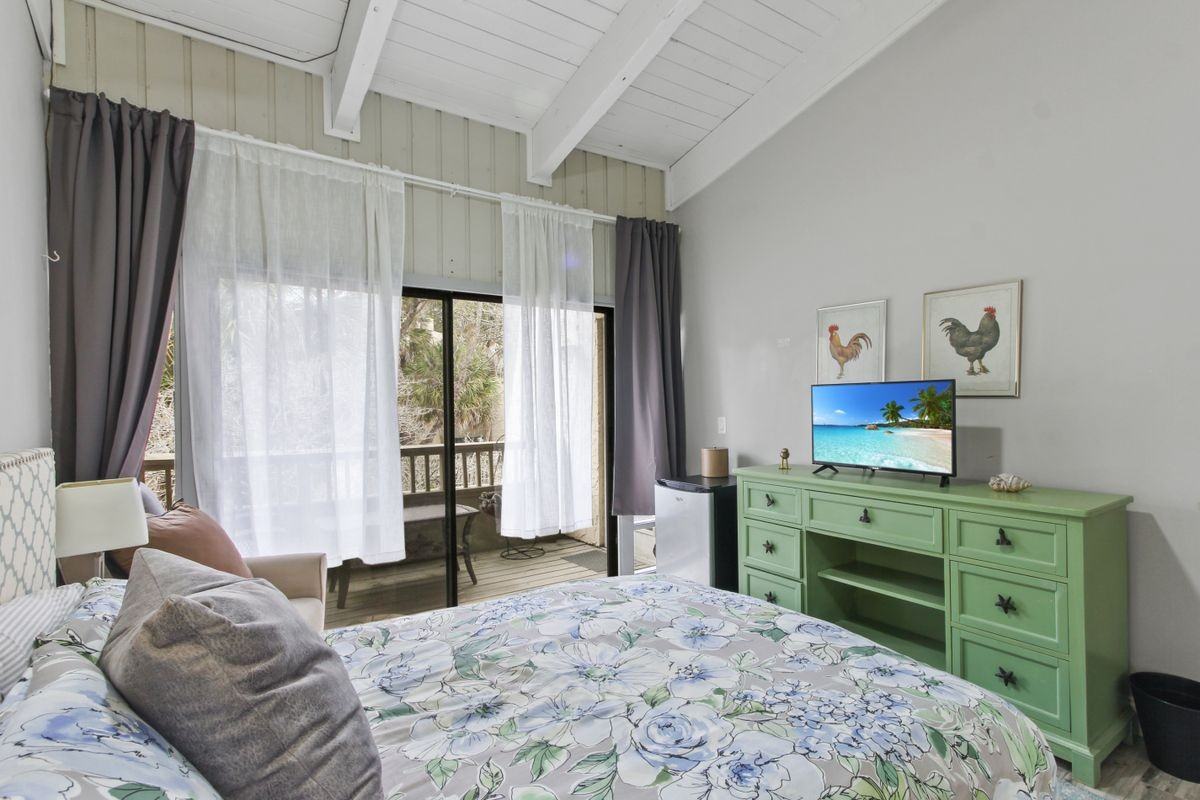 204 Tomoka Trl - Photo 7 of 43