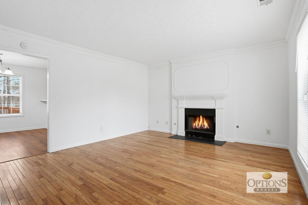 3952 Cress Way Run - Photo 3 of 25