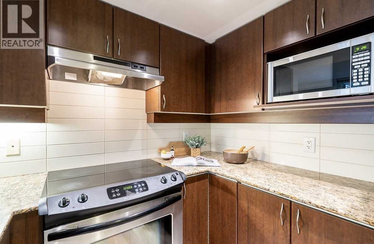 9262 University Crescent #311 - Photo 7 of 20