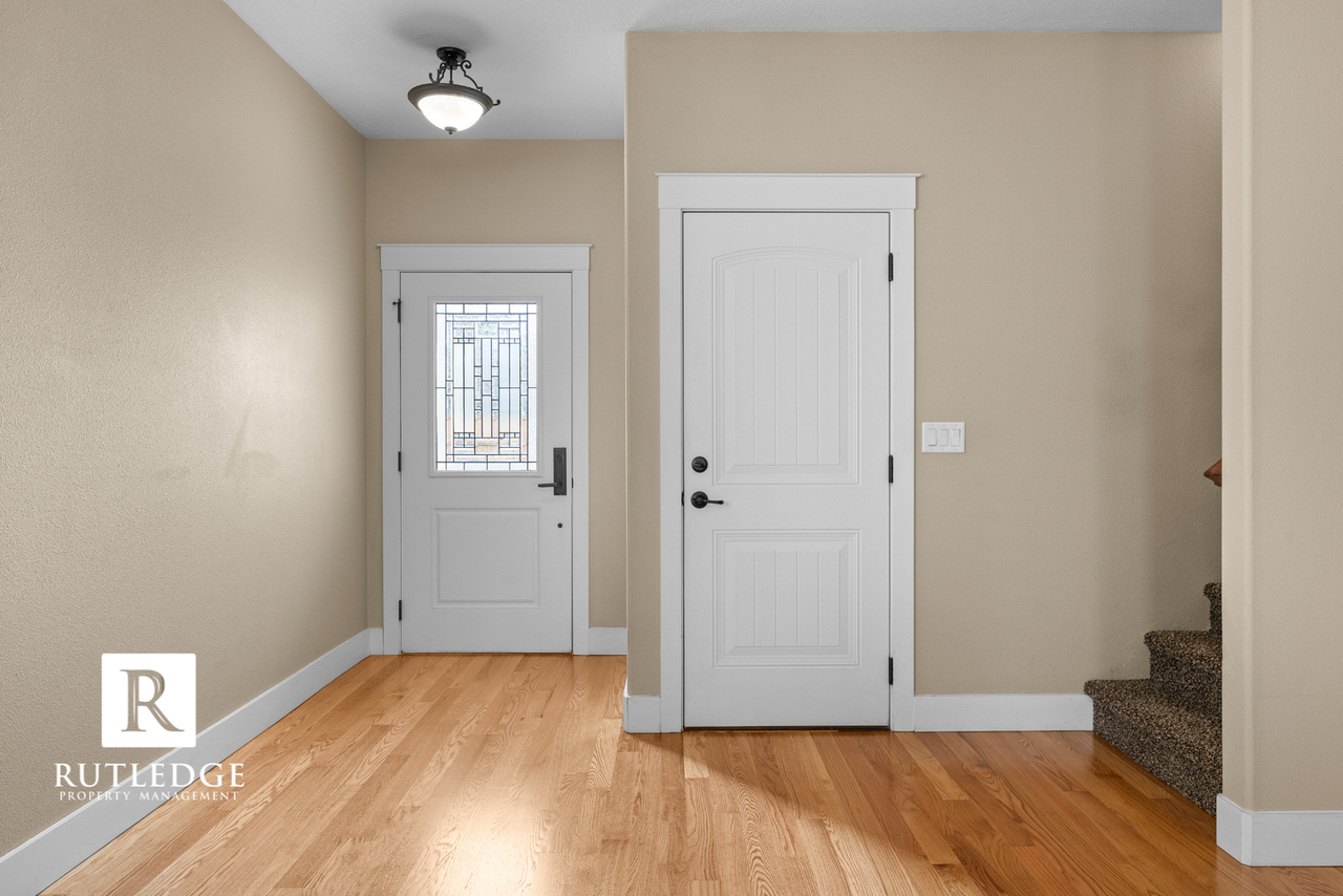 515 G St - Photo 4 of 26