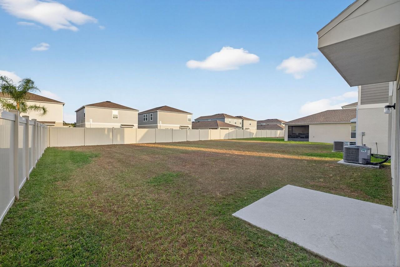 7630 Twin Leaf Ter - Photo 7 of 37