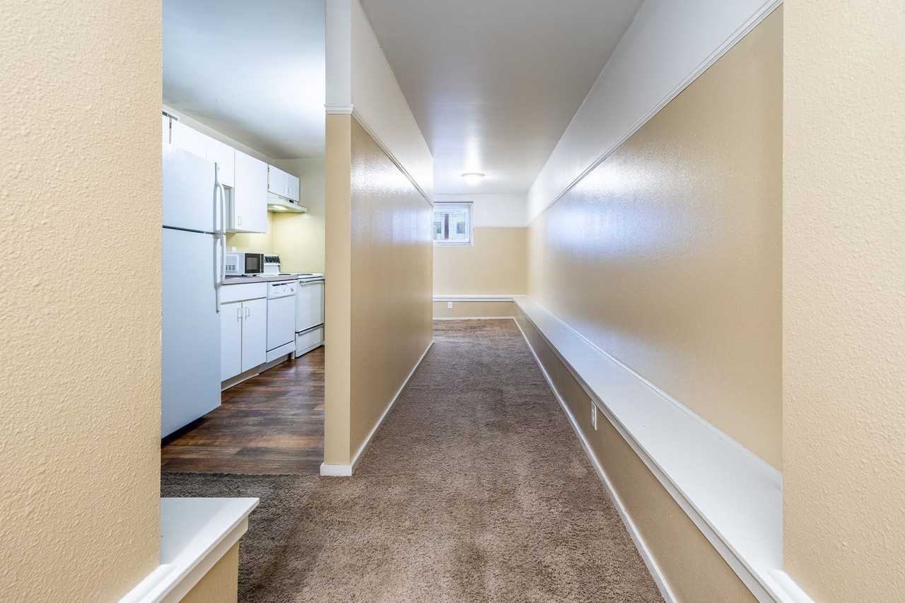 Columbian Apartments - Photo 3 of 36