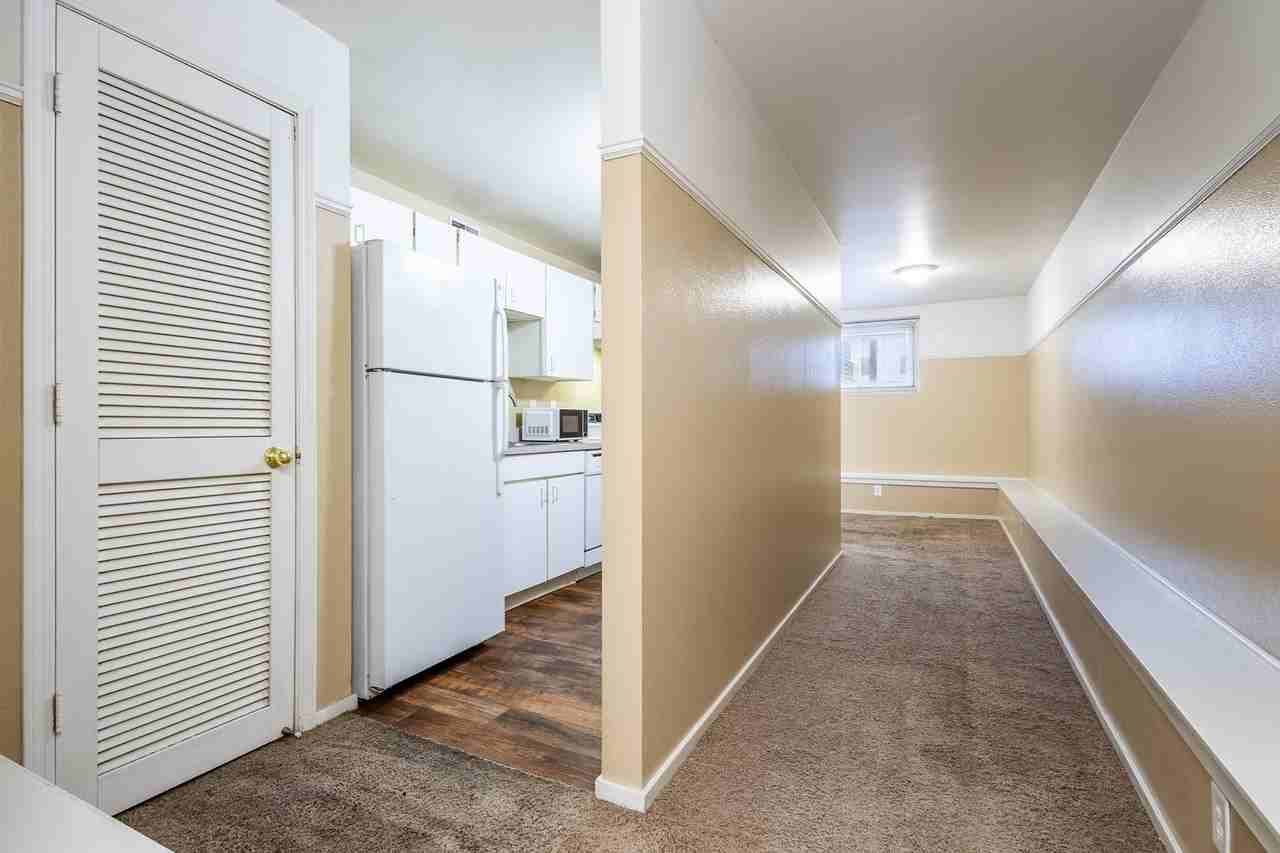 Columbian Apartments - Photo 4 of 36