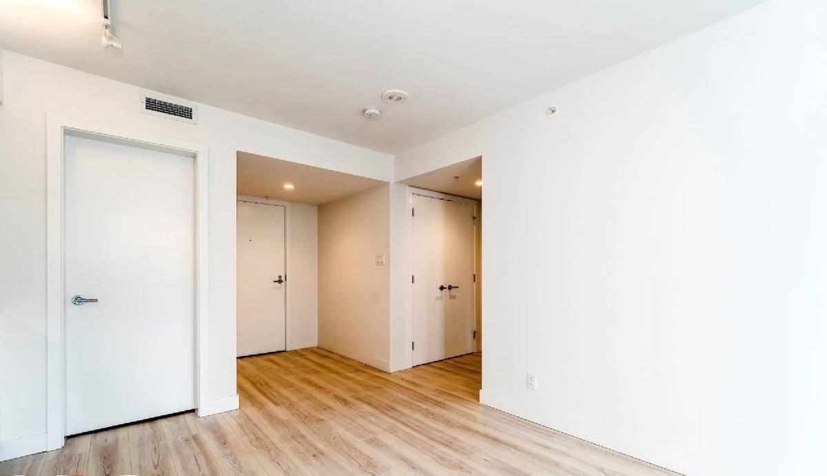 1200 Hornby Street - Photo 5 of 16