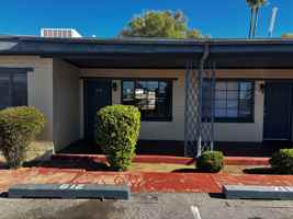 featured image of 202 N Alvernon Way