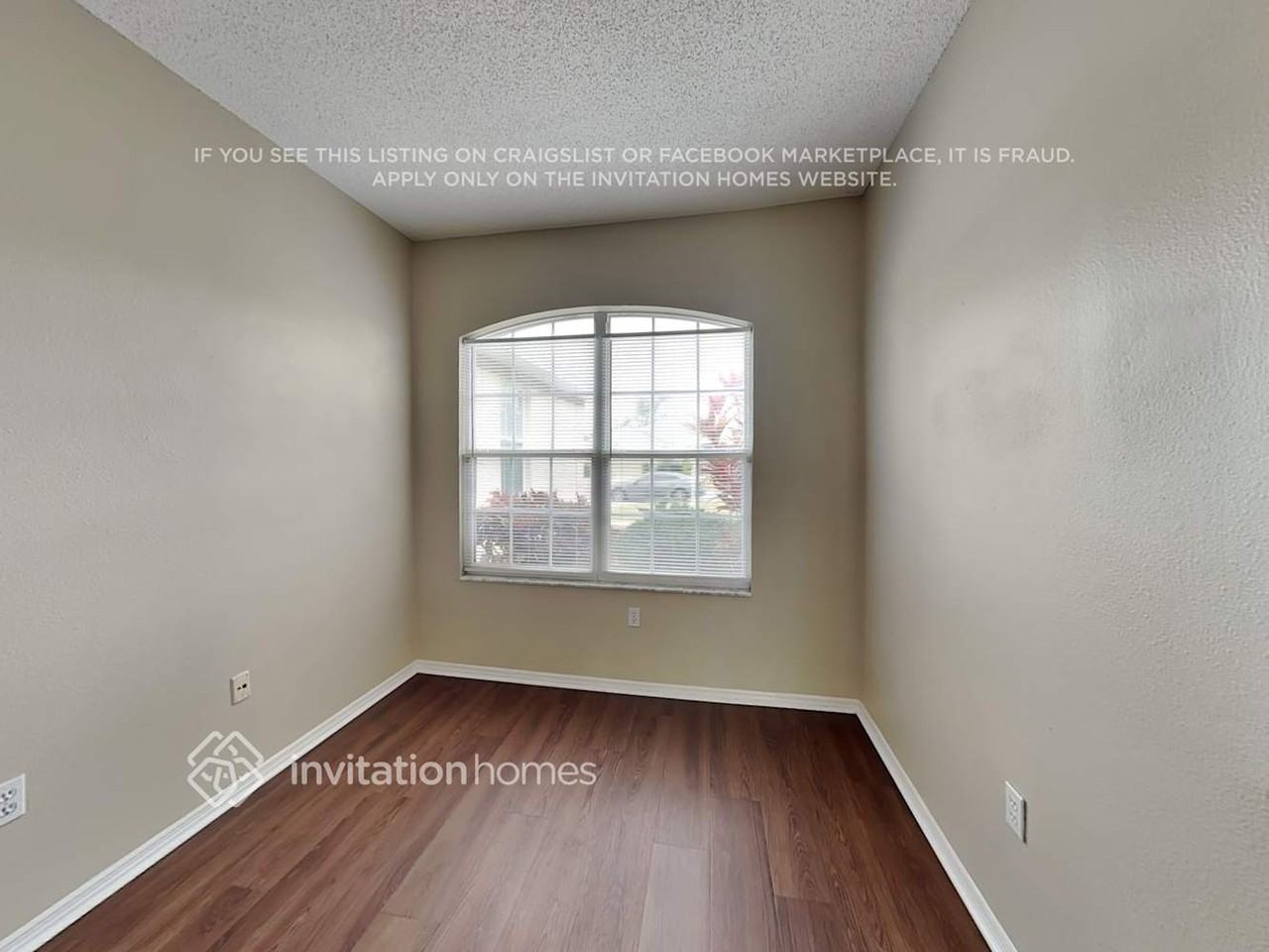 9106 69th Ave E - Photo 7 of 17