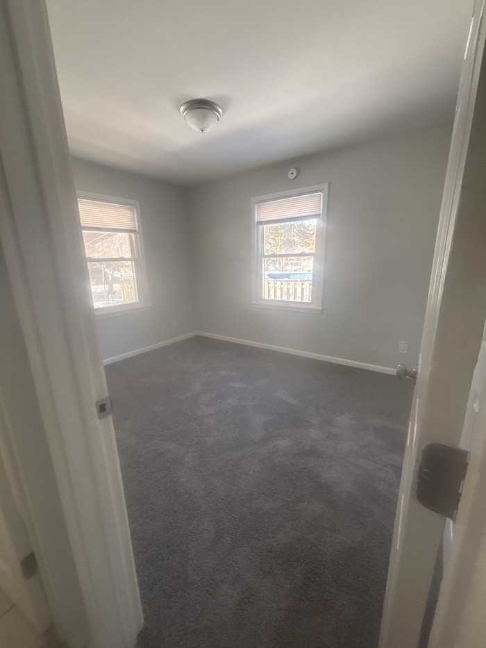 6229 Hillside Ave - Photo 6 of 13