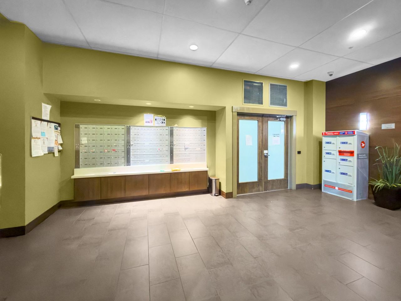 13399 104 Avenue #901 - Photo 3 of 18