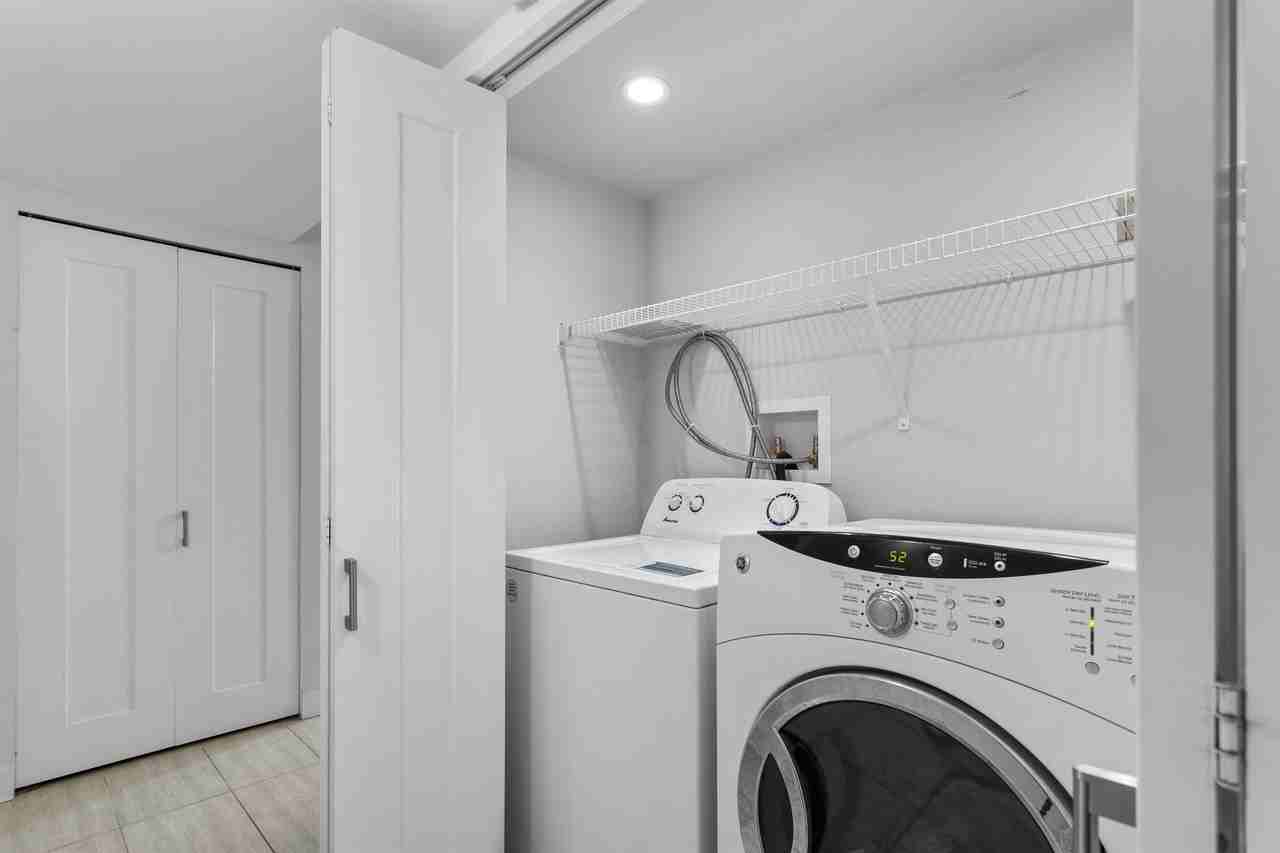 2606 Hawser Avenue - Photo 4 of 5