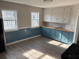 featured image of 30 Henry St #3