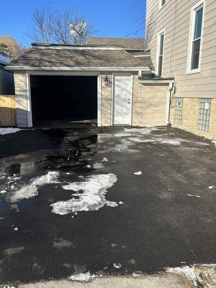 422 Maple Ave #1 - Photo 2 of 17