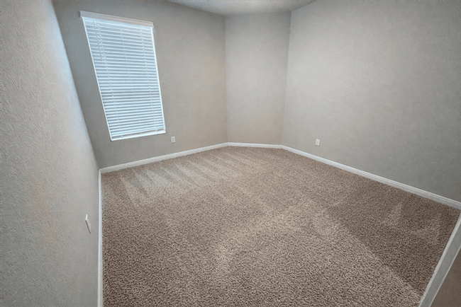 345 Nespral Dr #345 - Photo 7 of 18