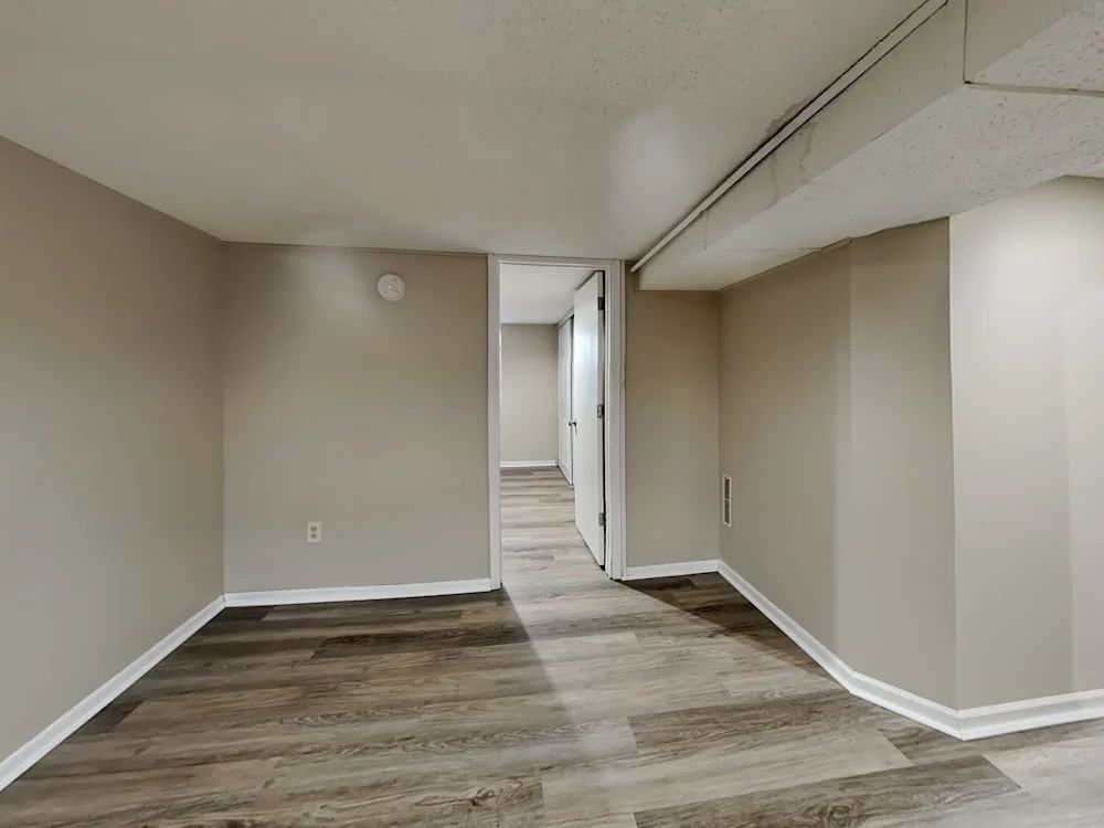 3101 Nevada Ave S #NA - Photo 4 of 12