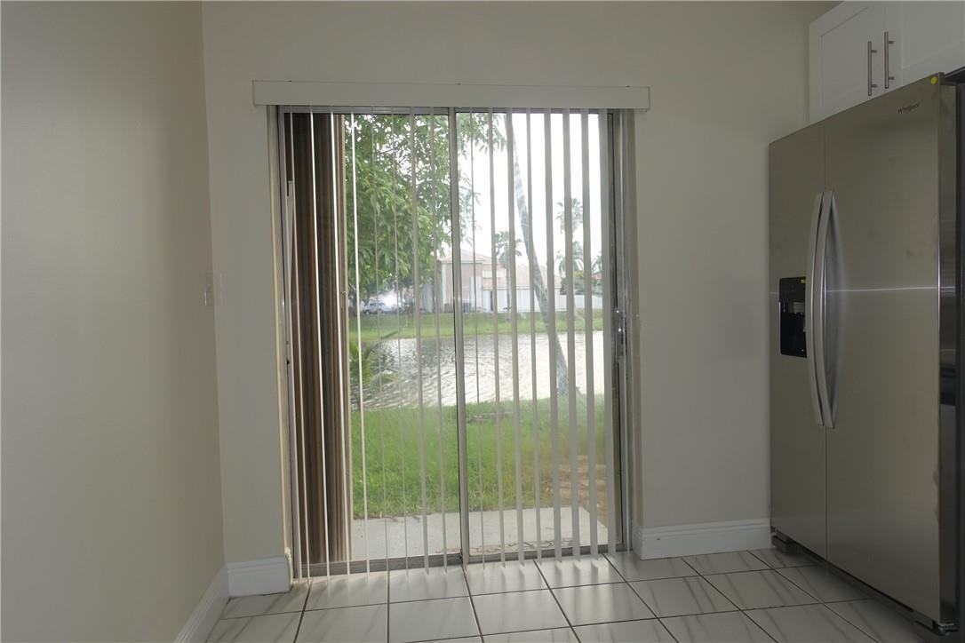 13936 Langley Place - Photo 3 of 11