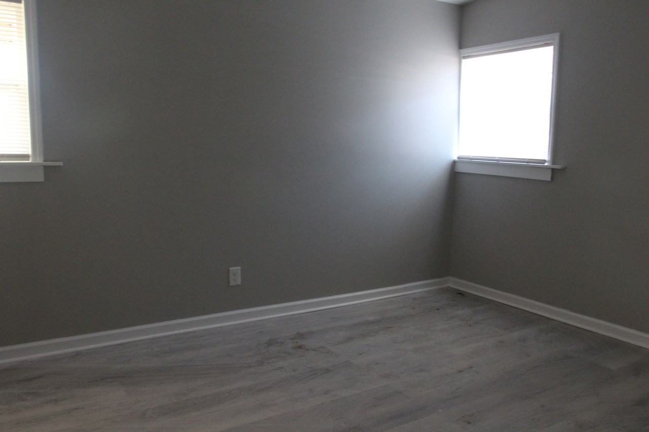 S Skylane Dr #1 - Photo 7 of 7