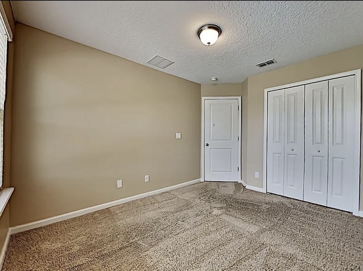 1589 Landau Rd - Photo 2 of 15