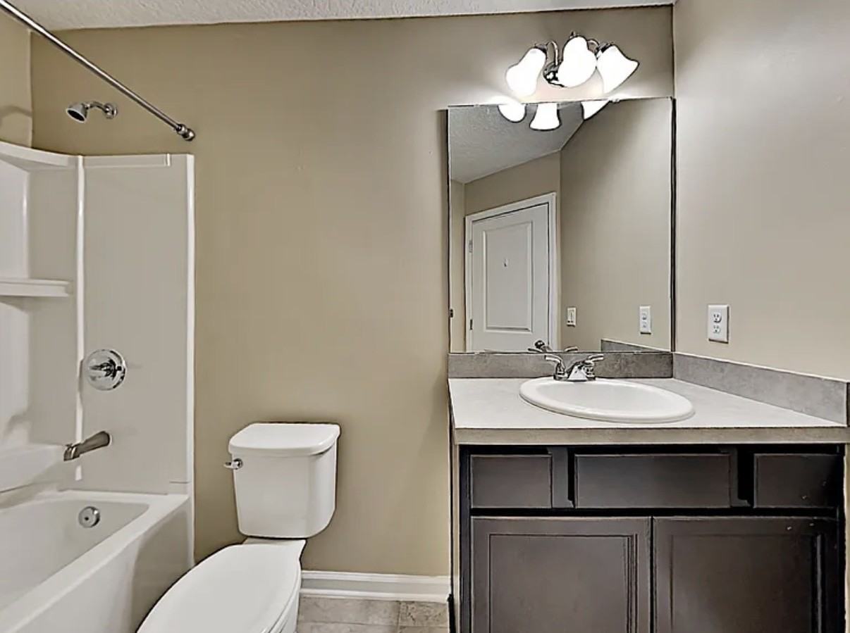 1589 Landau Rd - Photo 3 of 15