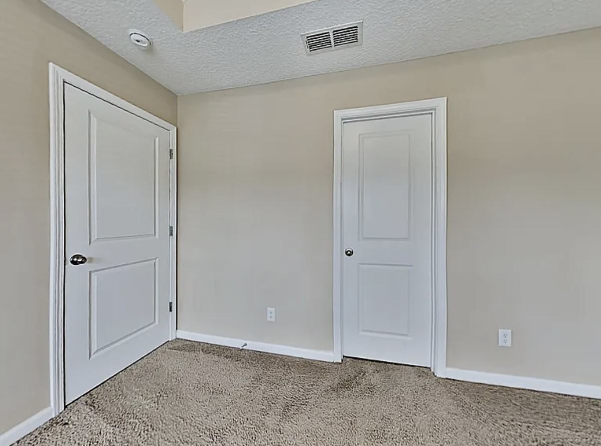 1589 Landau Rd - Photo 4 of 15