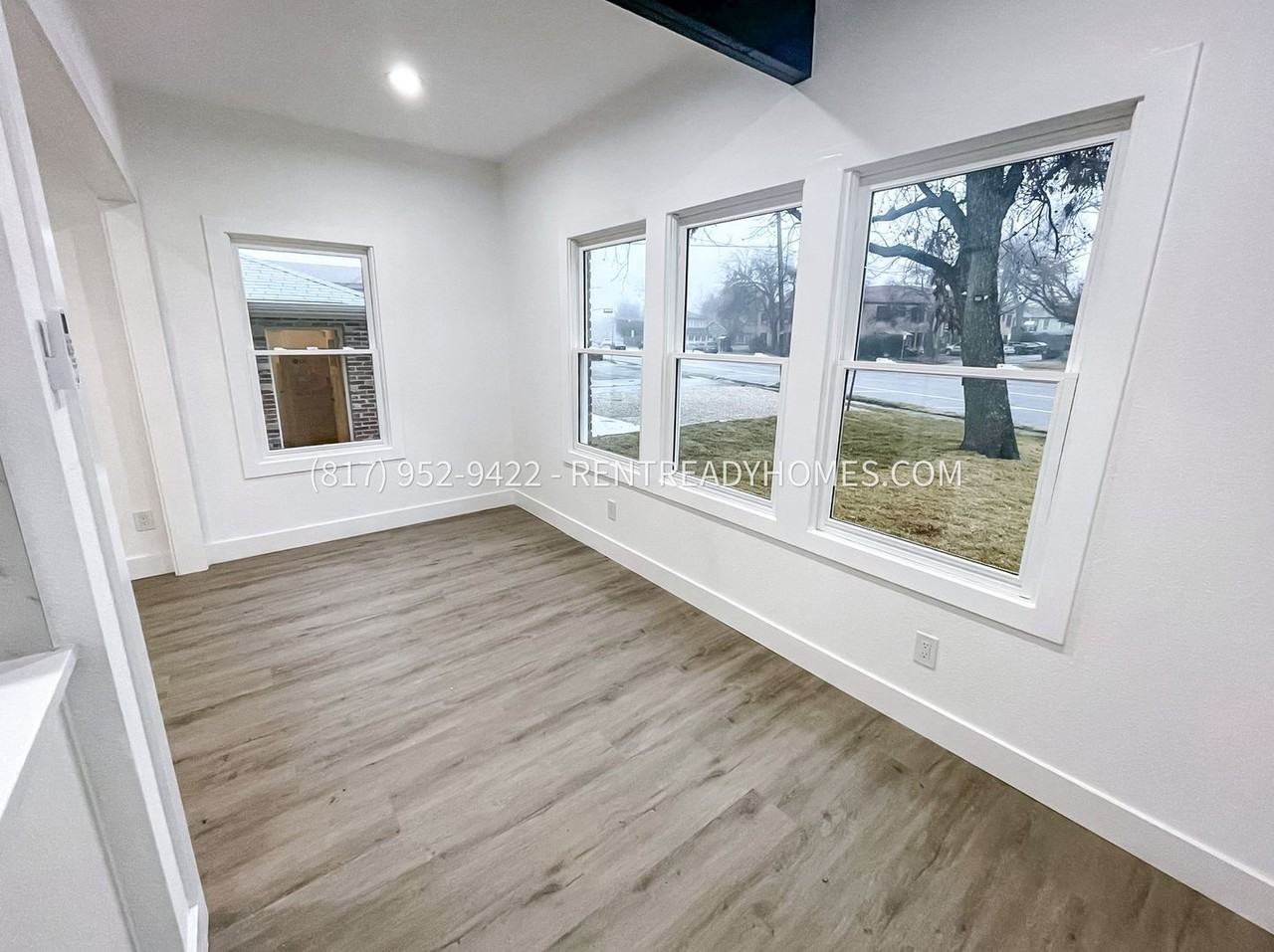 104 S. Windomere Ave. - Photo 6 of 8