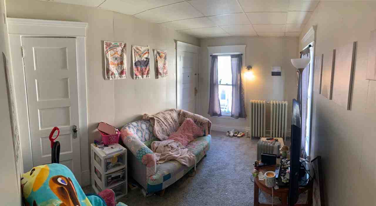 107 E 1st St - Photo 3 of 6