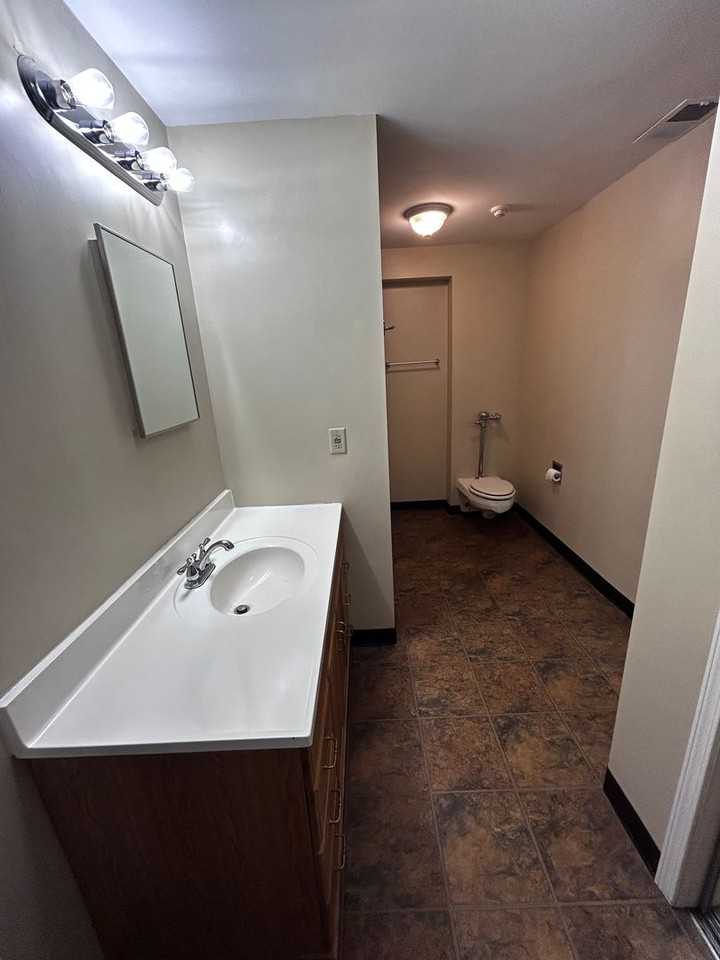 Griffiss Park Suites - Photo 6 of 16