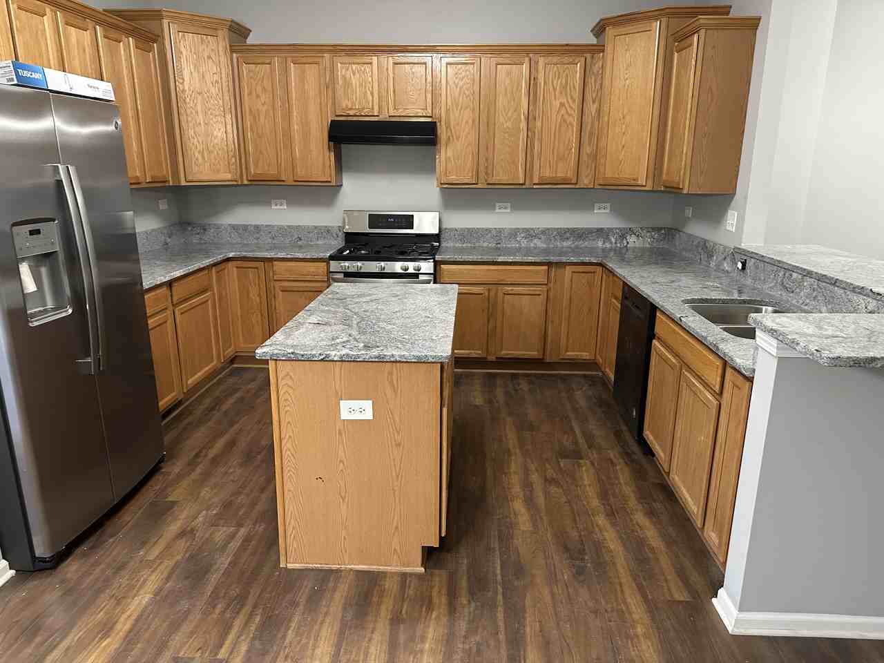 1141 Kilbery Ln - Photo 2 of 12