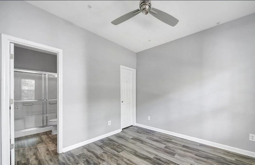 13719 Singleleaf Ln #13719 - Photo 2 of 32