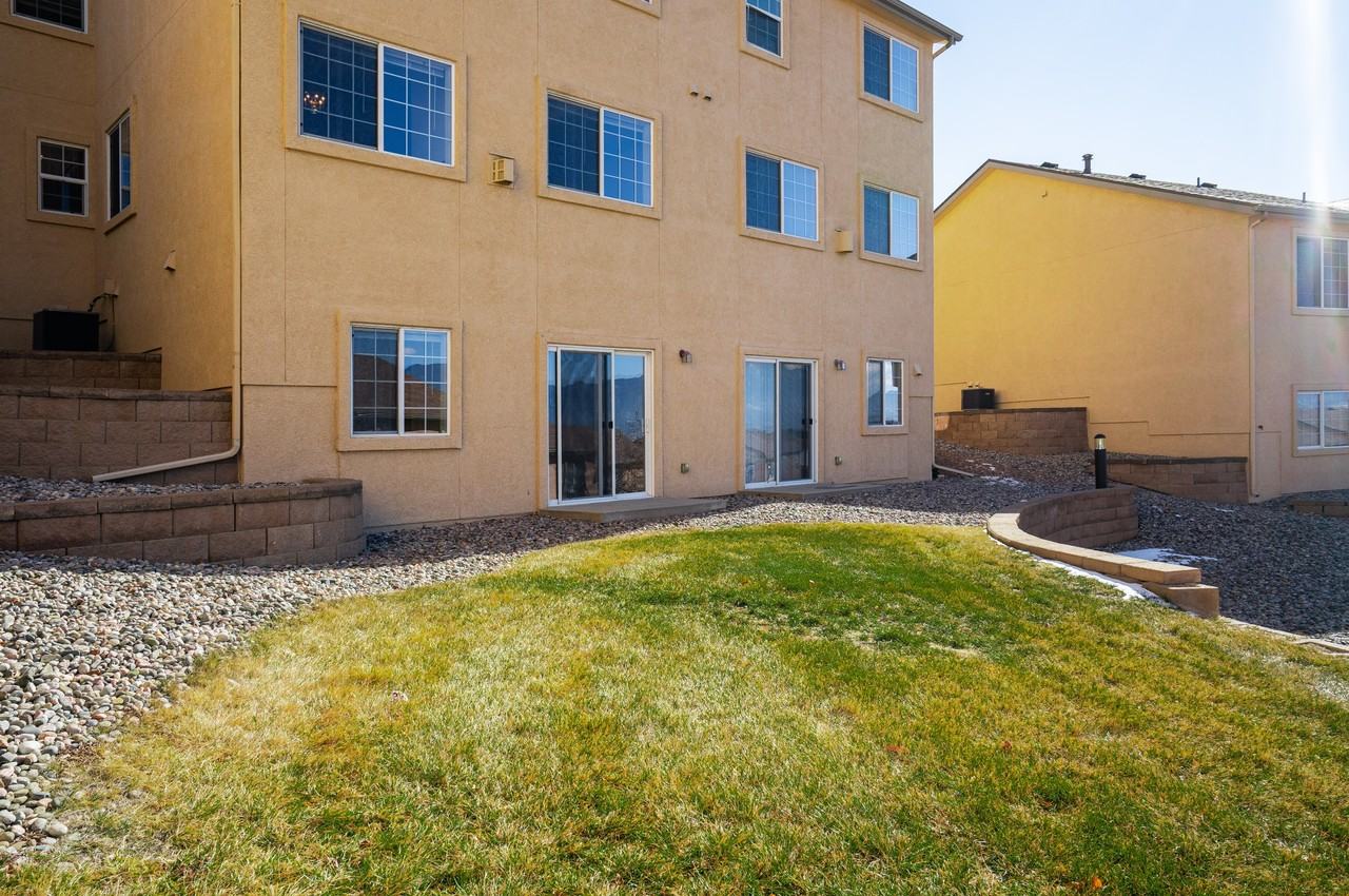 672 Bosque Vista Pt #1 - Photo 3 of 26