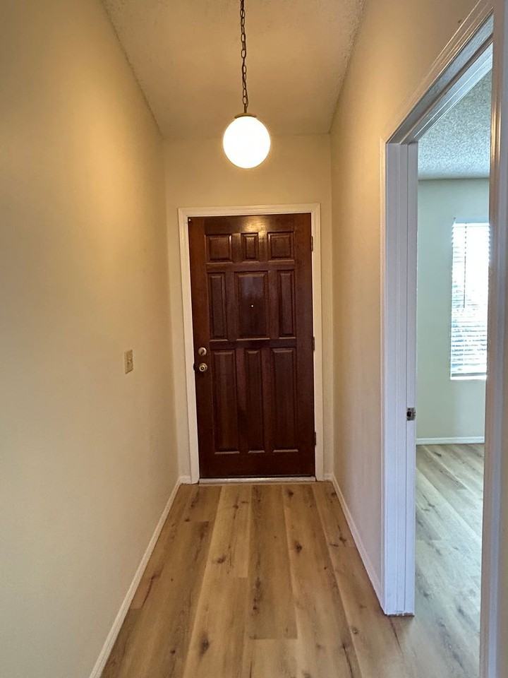 3926 W Willow Ave - Photo 3 of 23