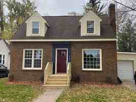 featured image of 613 Floral Ave