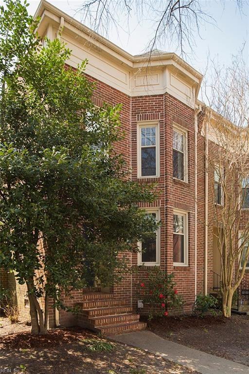 431 W Princess Anne Rd #1 - Photo 4 of 10