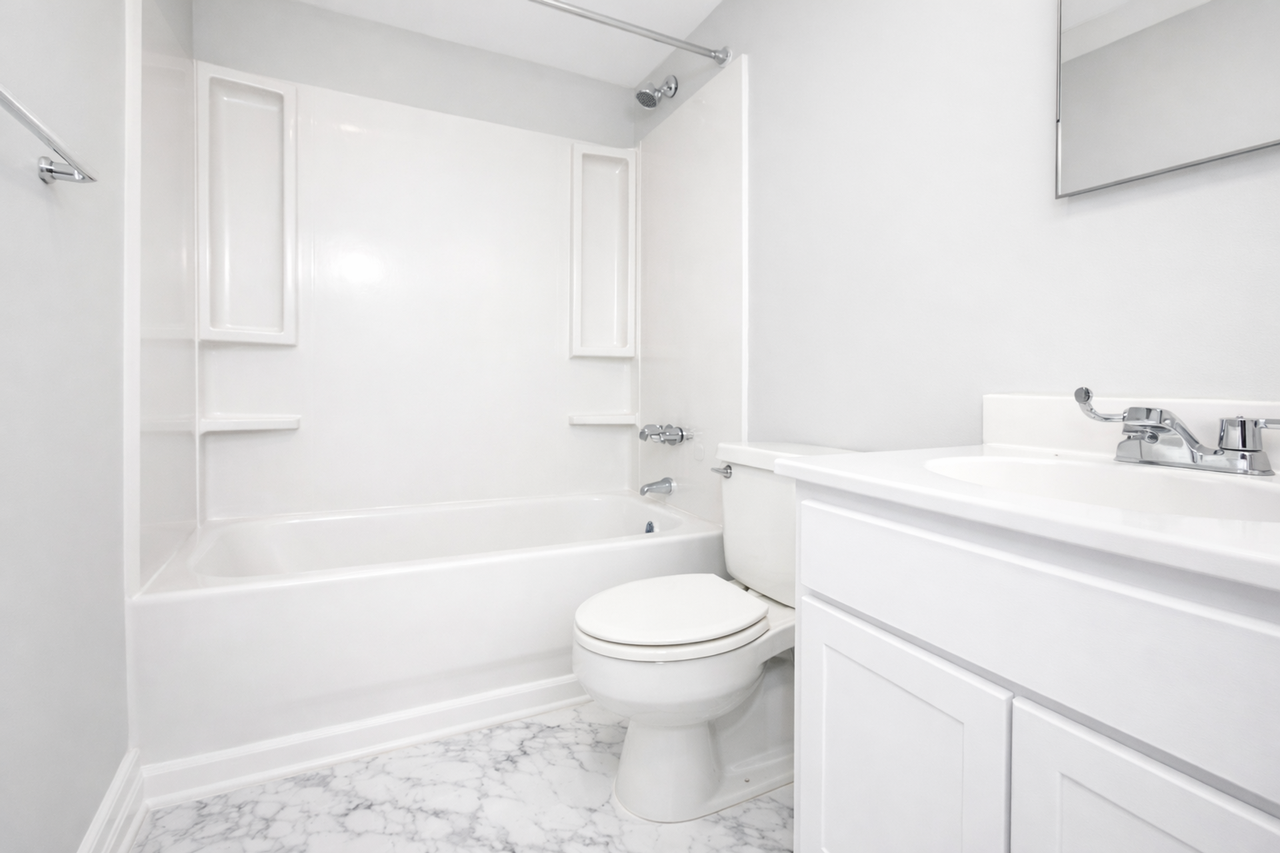 Bellwood Haven Apartment Community - Photo 5 of 41