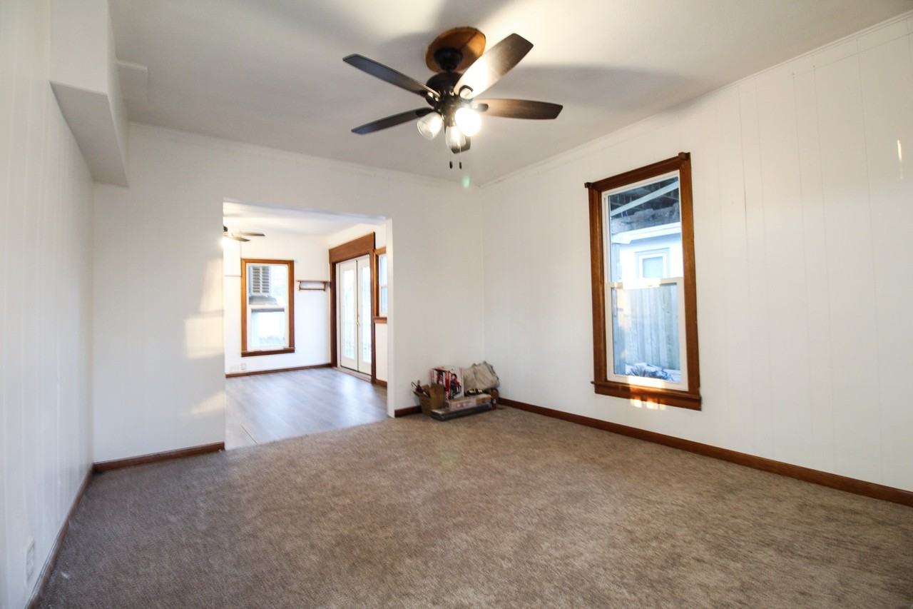 814 Colorado St #1 - Photo 3 of 13